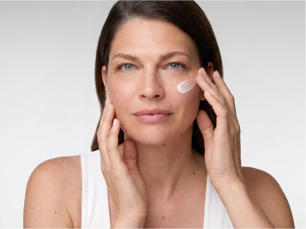 Beneficios_ENDO TENSAGE FIRMING SERUM 30ML 2