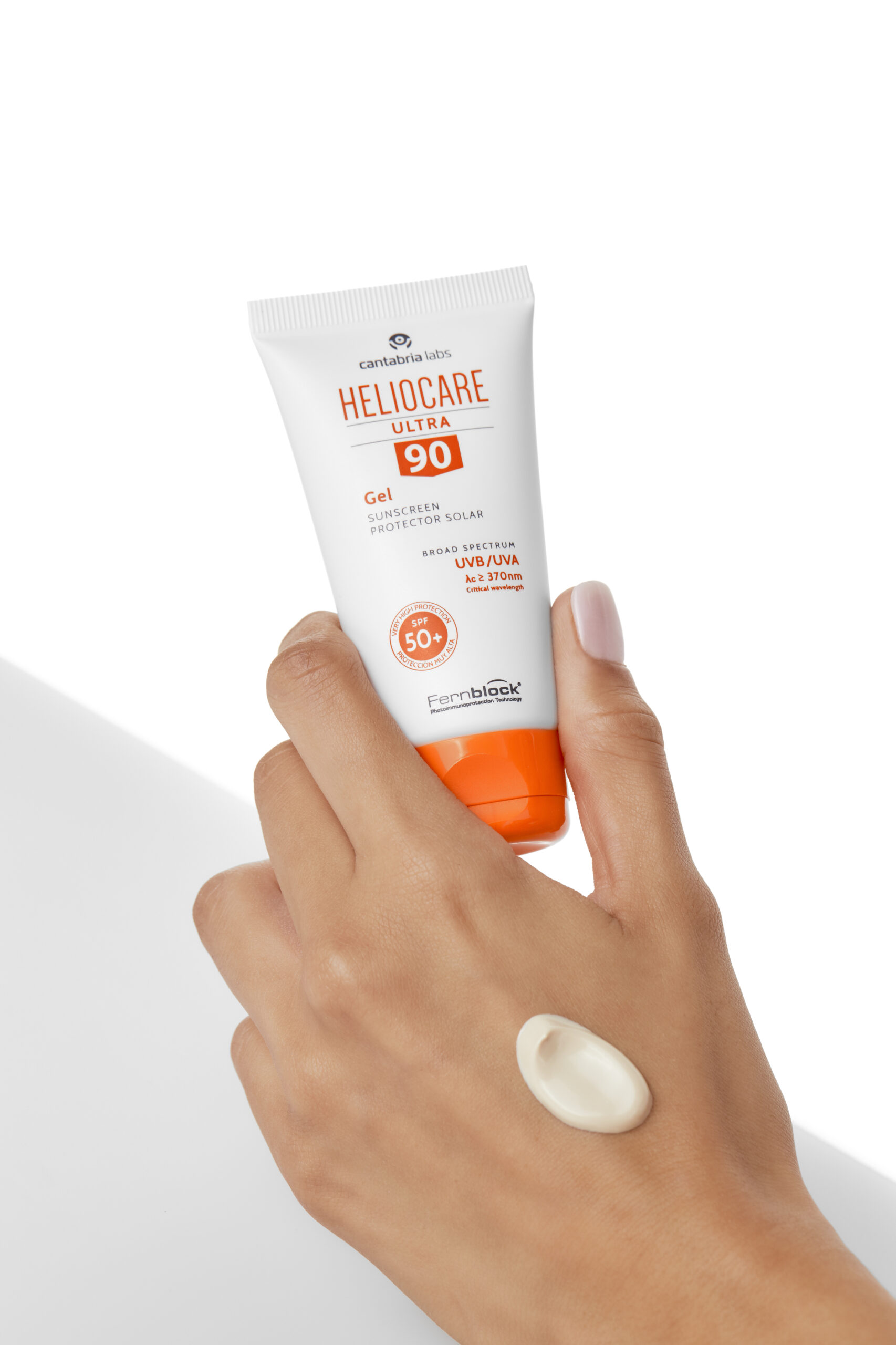 HELIOCARE Ultra 90 Gel SPF 50+